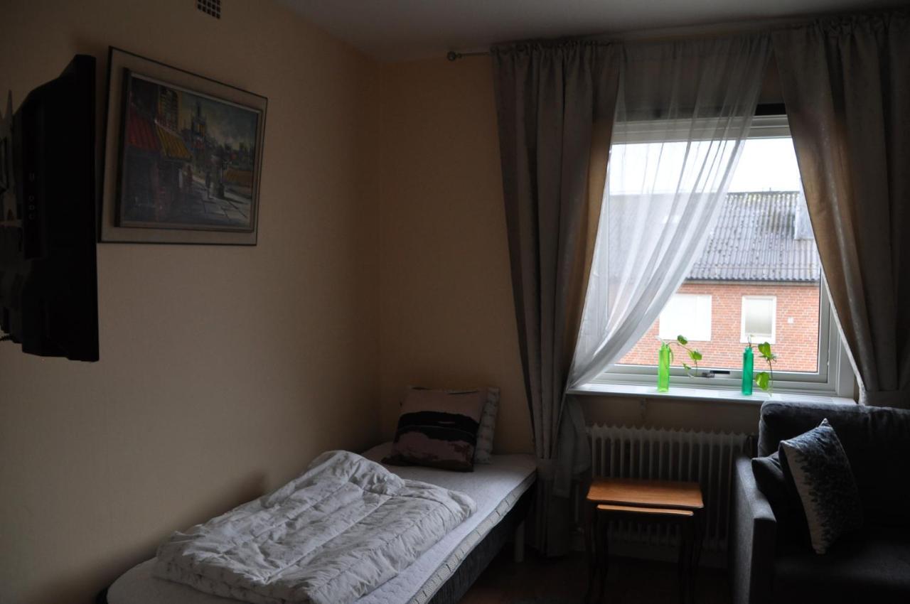 Hostel Roddaren Стремстад Екстер'єр фото